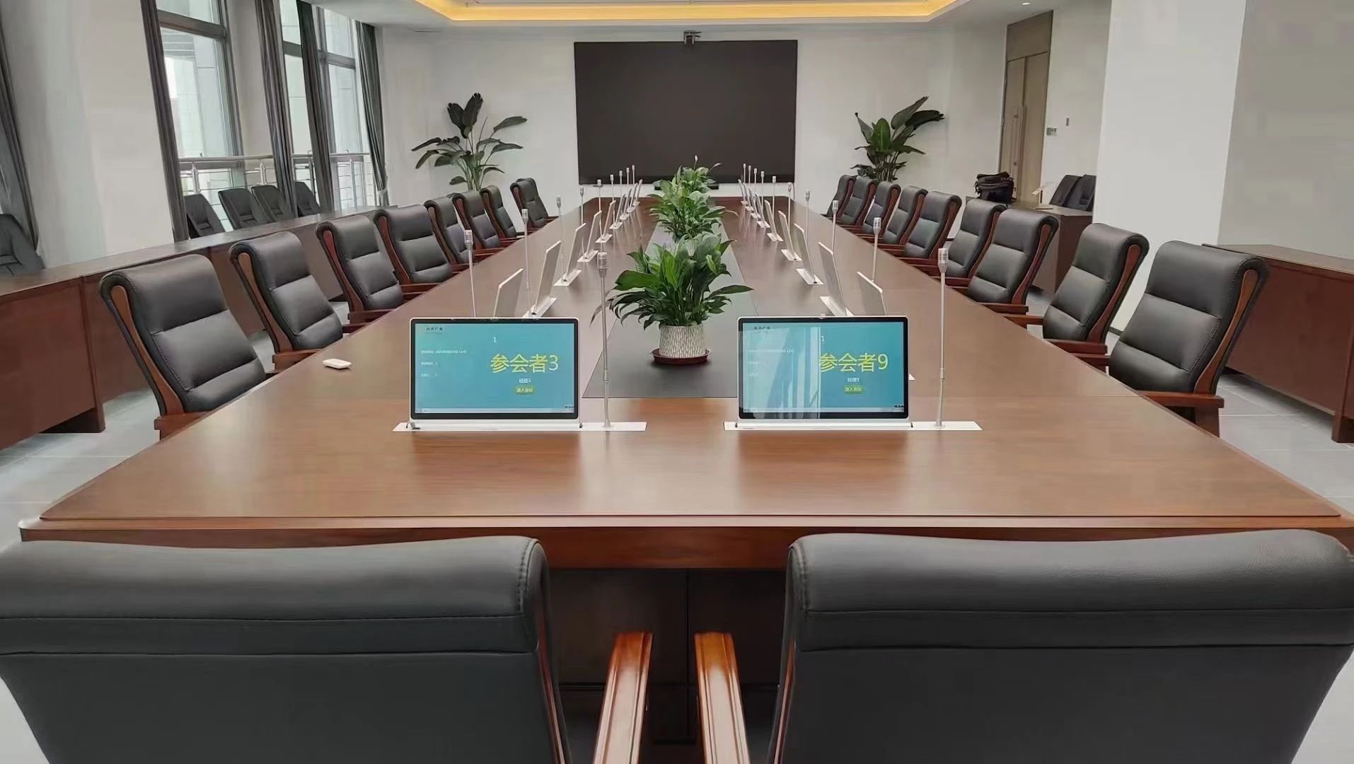 J9集团国际站无纸化会议系统工程产品服务于校园会议室！
